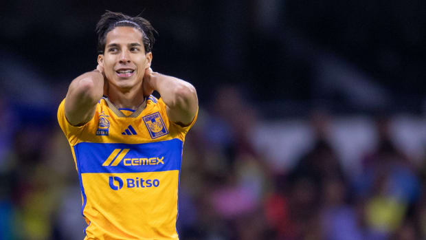 Diego Lainez